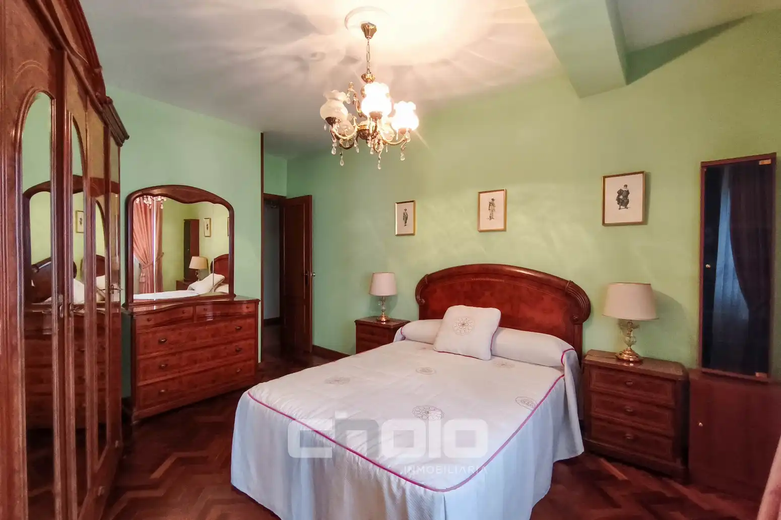 Habitación de Piso en venta en Lugo con Calefacción y Amueblado