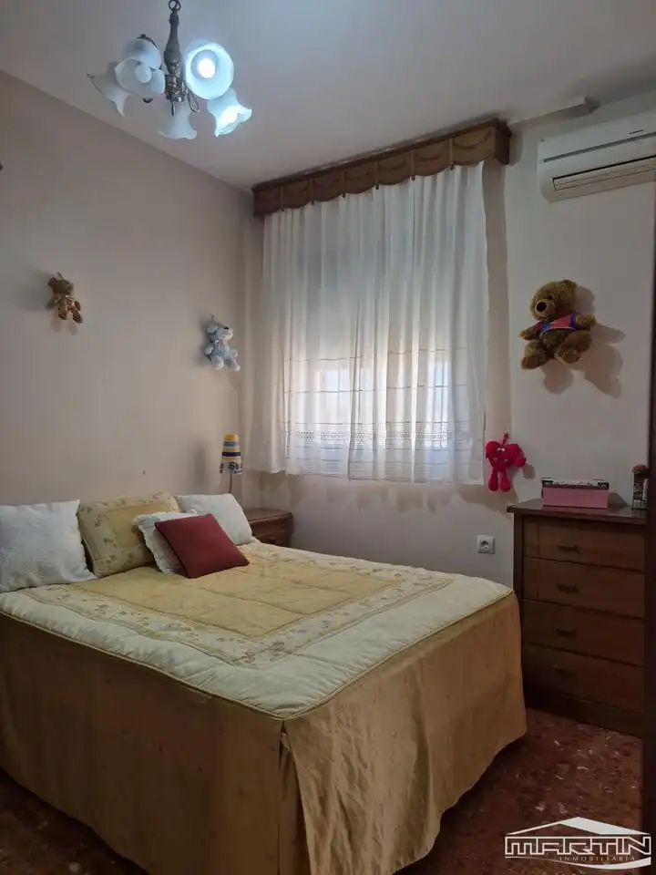 Habitación de Casa o chalet en venta en Lucena con Aire acondicionado, Terraza y Trastero