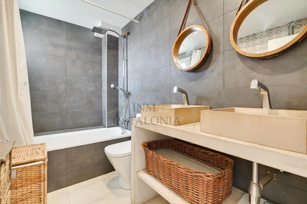 Bathroom of Flat for sale in Vilassar de Mar