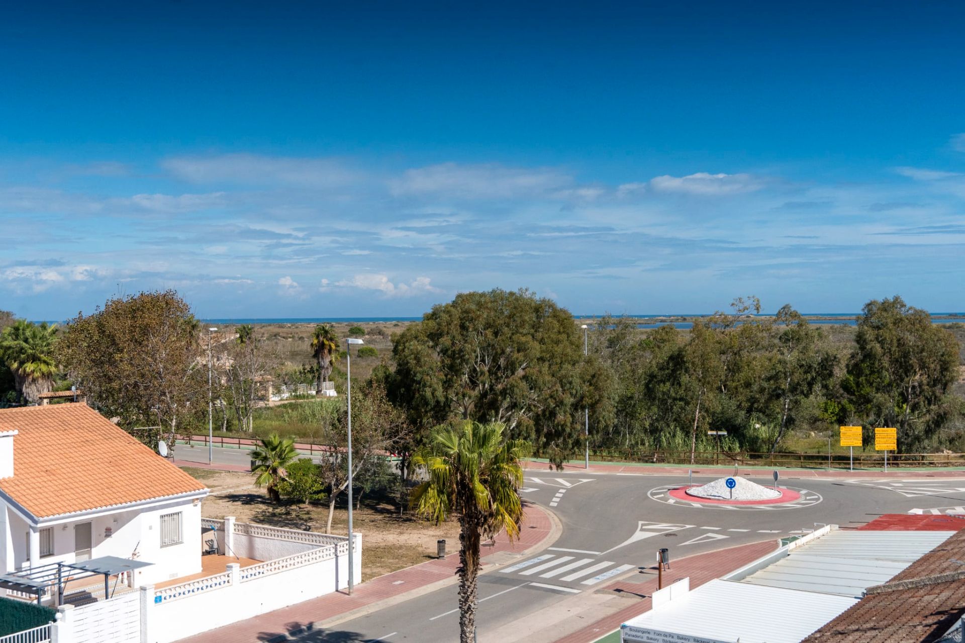 Exterior view of Building for sale in Deltebre  with Alarm