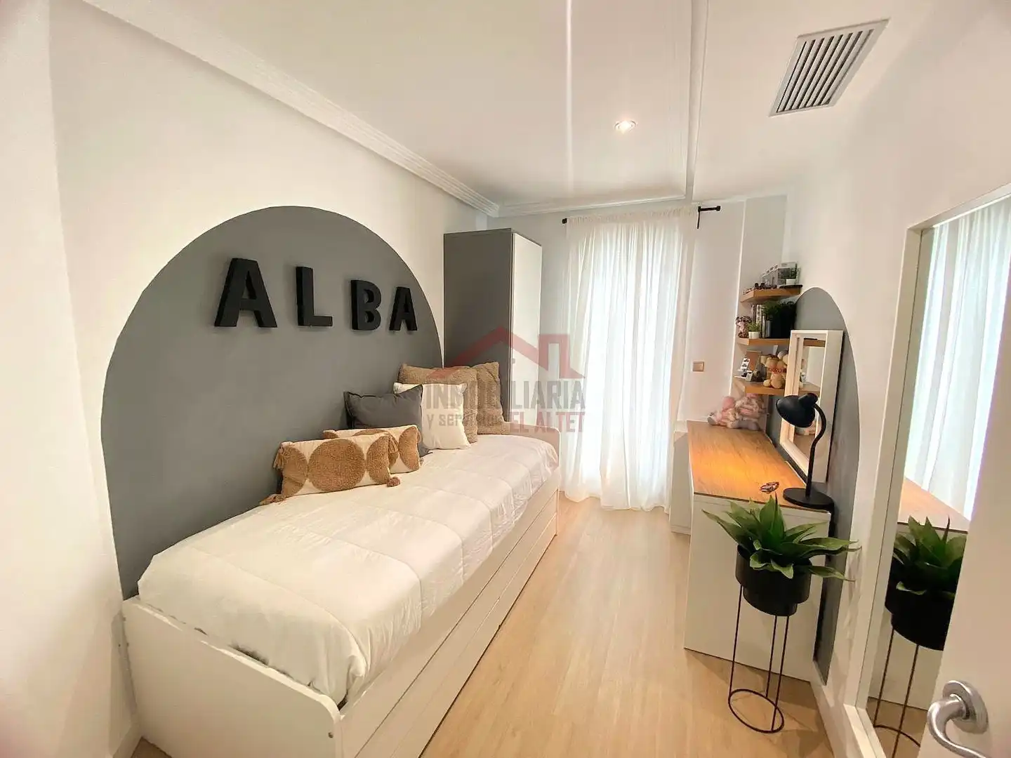 Schlafzimmer von Wohnung zum Verkauf in Elche / Elx mit Klimaanlage, Heizung und Ofen