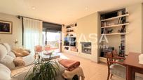 Living room of House or chalet for sale in  Barcelona Capital  with Air Conditioner, Heating and Terrace