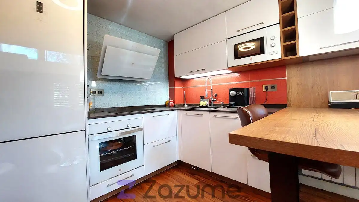 Cocina de Loft de alquiler en Madrid con Calefacción, Amueblado y Horno