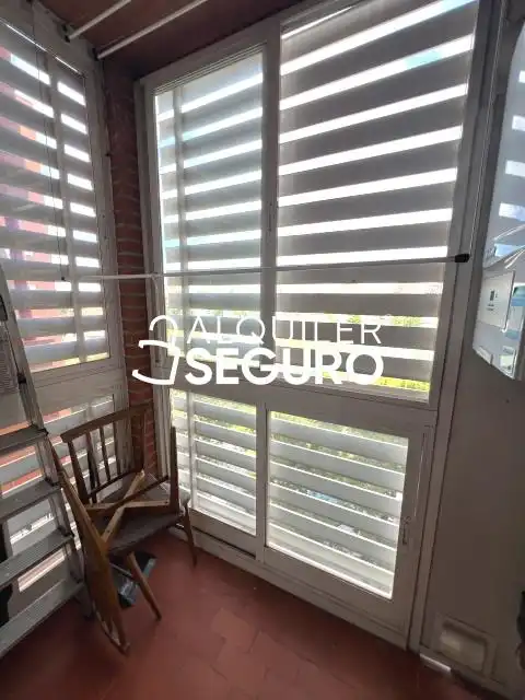 Exterior view of Flat for rent in Madrid  with Heating, Terrace and Furnished