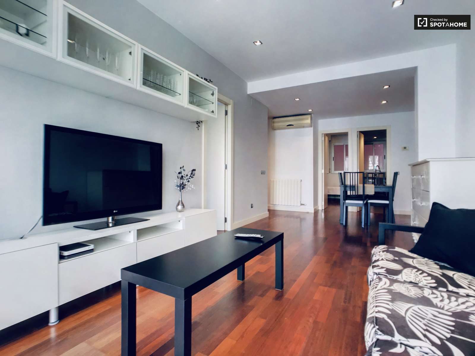 Apartment to share in El Camp de l'Arpa del Clot