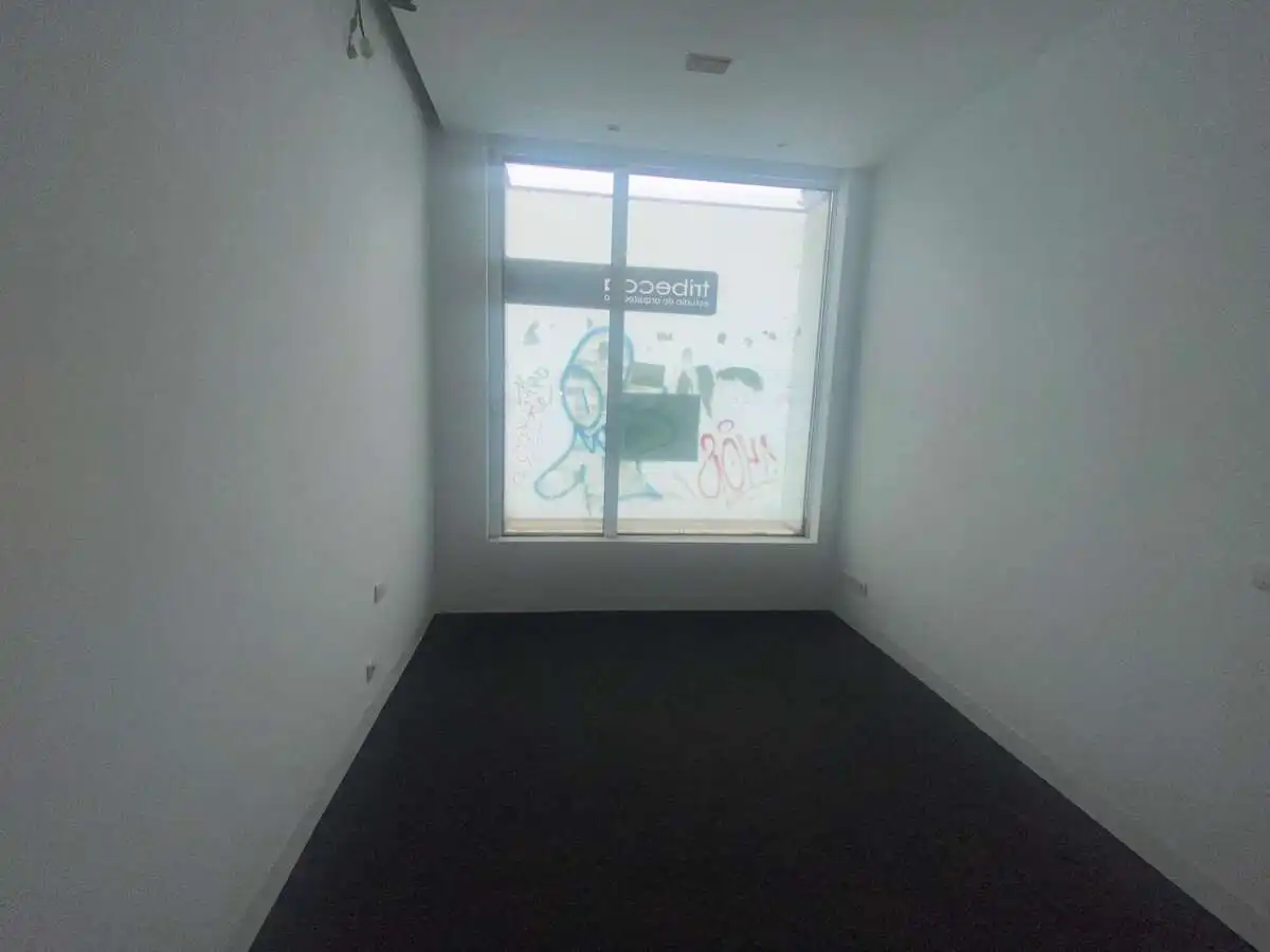 Piso en venta en A Coruña Capital  con Calefacción