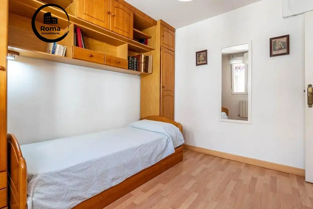 Bedroom of Attic for sale in Granada  with Air Conditioner and Terrace