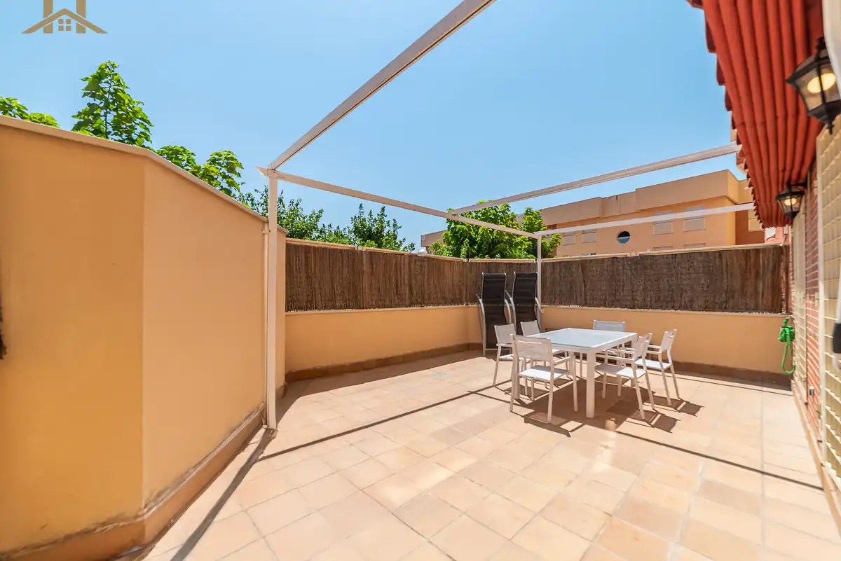 Terraza de Planta baja en venta en Arroyomolinos (Madrid) con Aire acondicionado, Calefacción y Jardín privado