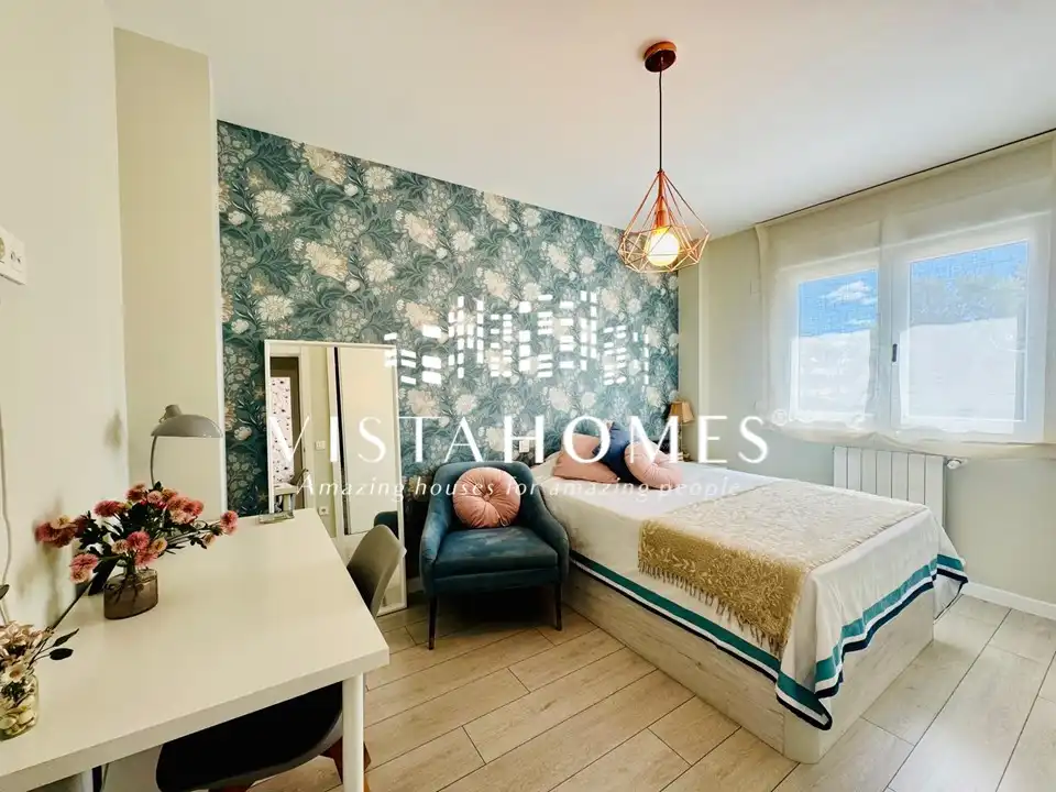 Schlafzimmer von Einfamilien-Reihenhaus zum Verkauf in San Agustín del Guadalix mit Klimaanlage, Heizung und Terrasse