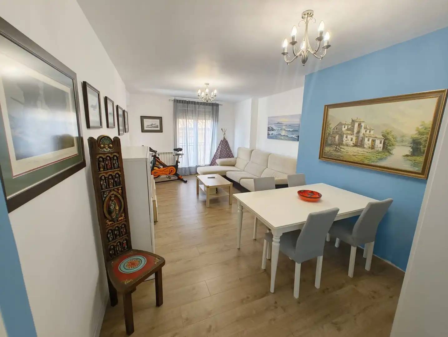 Wohnzimmer von Wohnung zum Verkauf in Estella / Lizarra mit Heizung, Terrasse und Möbliert