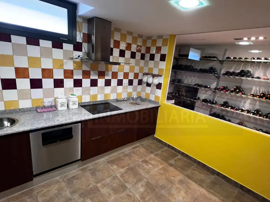 Cuina de Casa o xalet en venda en Rodezno amb Jardí privat, Piscina i Forn