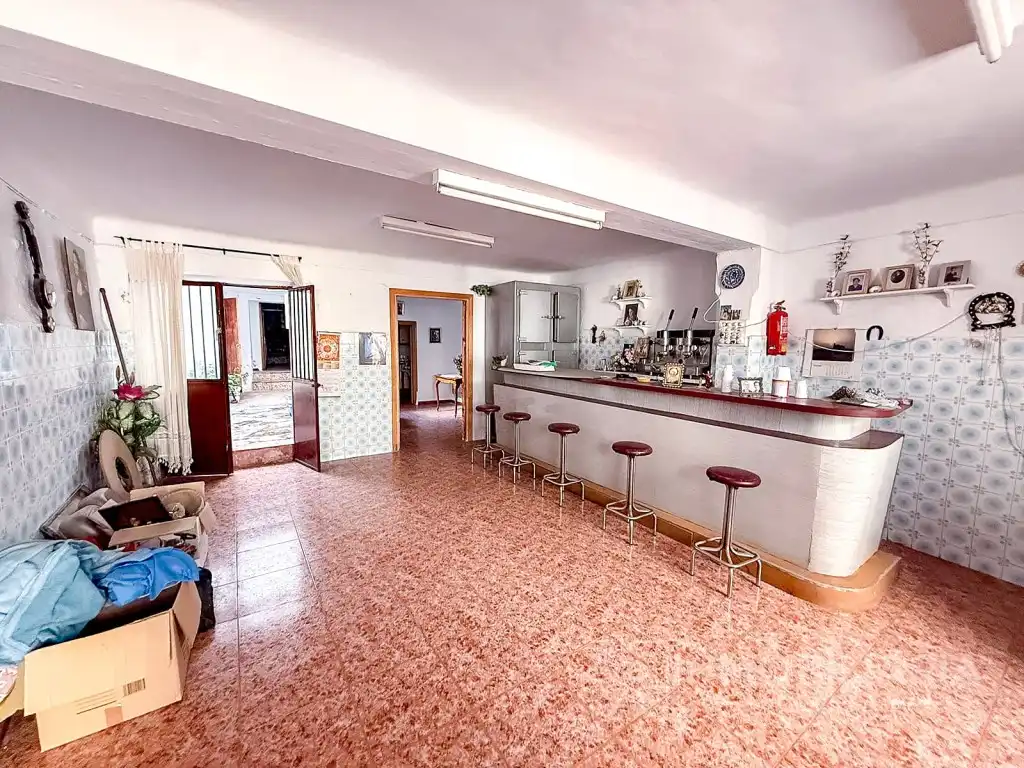 House for sale in Calle Meson, imagen 2