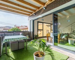 Terrassa de Casa o xalet en venda en Riogordo amb Aire condicionat i Terrassa