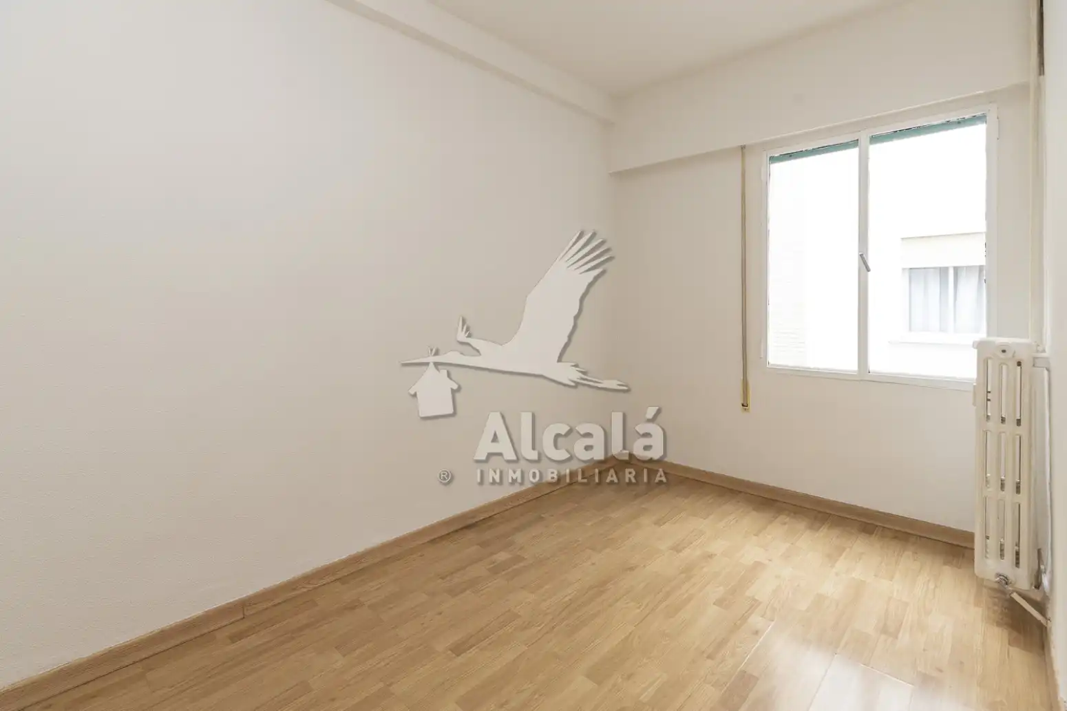 Habitación de Piso en venta en Alcalá de Henares con Aire acondicionado, Calefacción y Parquet