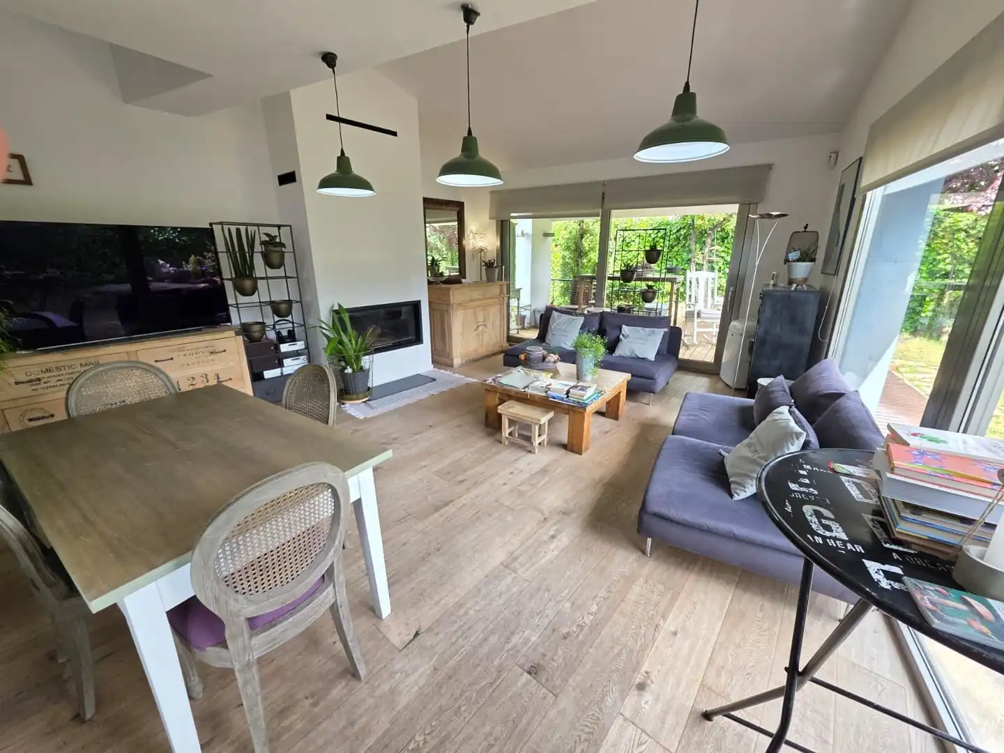 Sala d'estar de Casa o xalet en venda en Castellolí amb Calefacció, Jardí privat i Terrassa