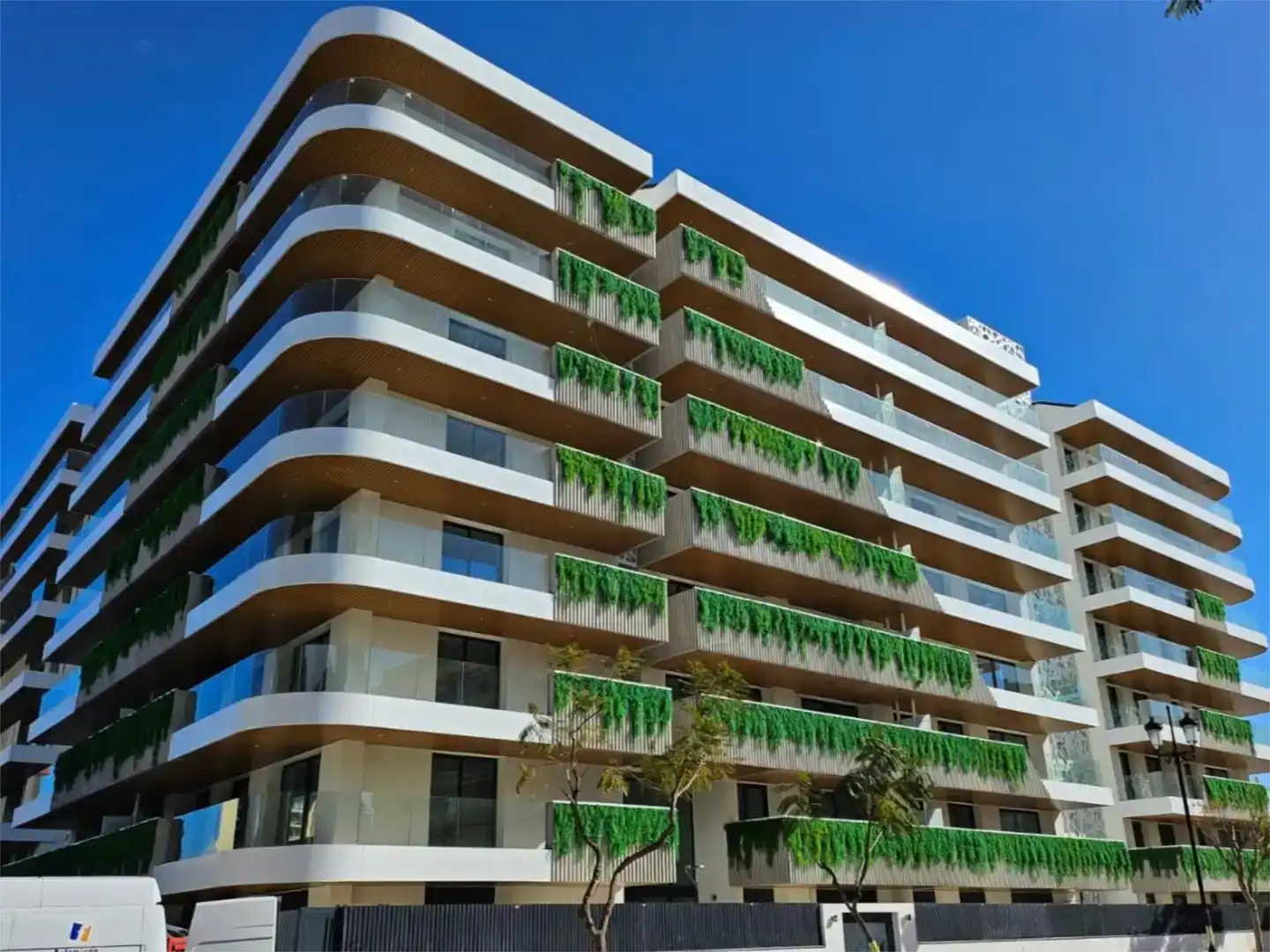 Vista exterior de Pis en venda en Fuengirola amb Aire condicionat, Piscina i Balcó