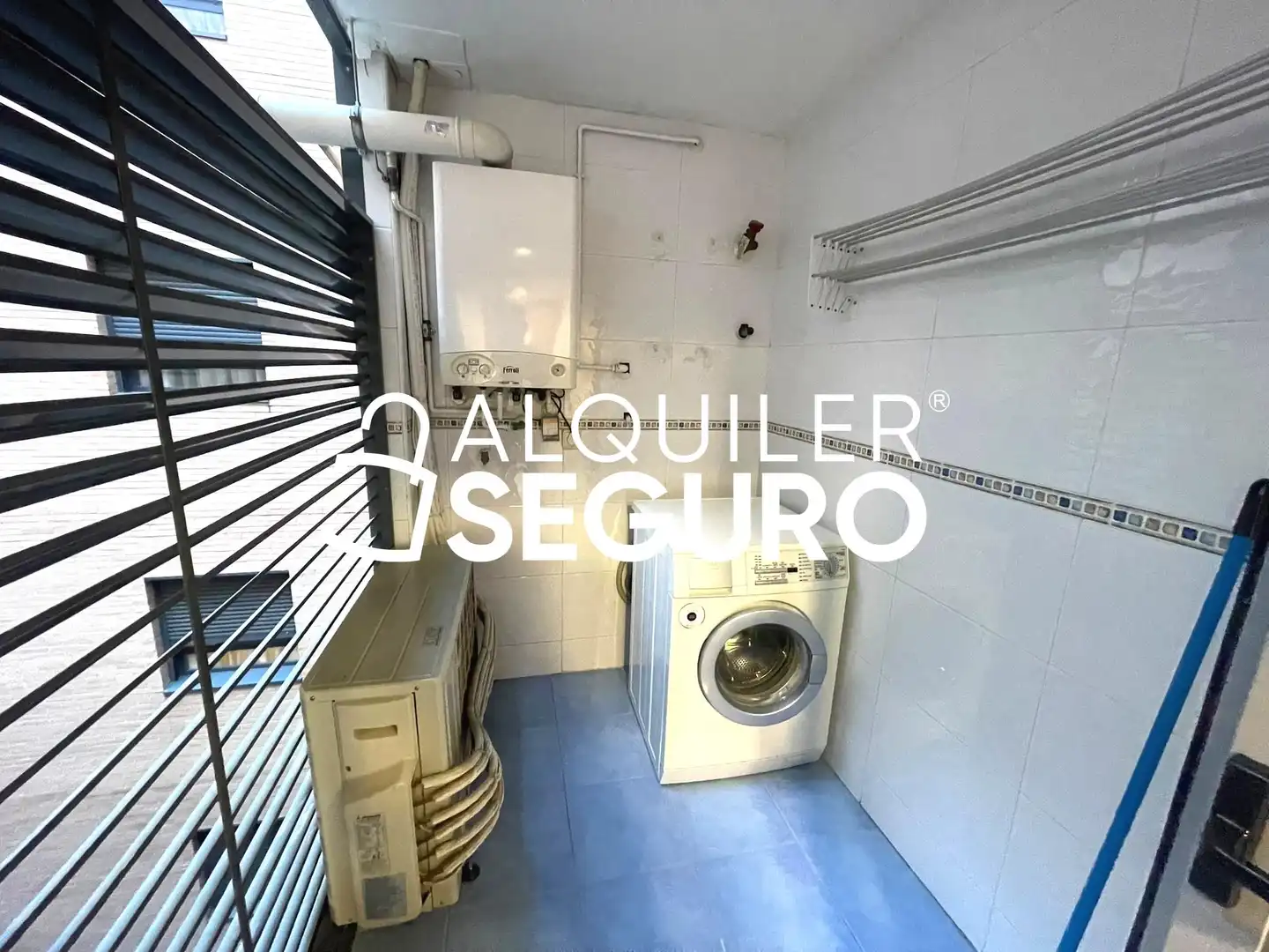 Kitchen of Flat for rent in Ciudad Lineal