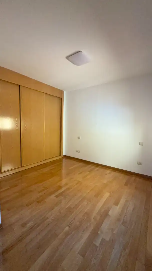 Apartments for rent in Plaza de la Constitución, Velilla de San Antonio
