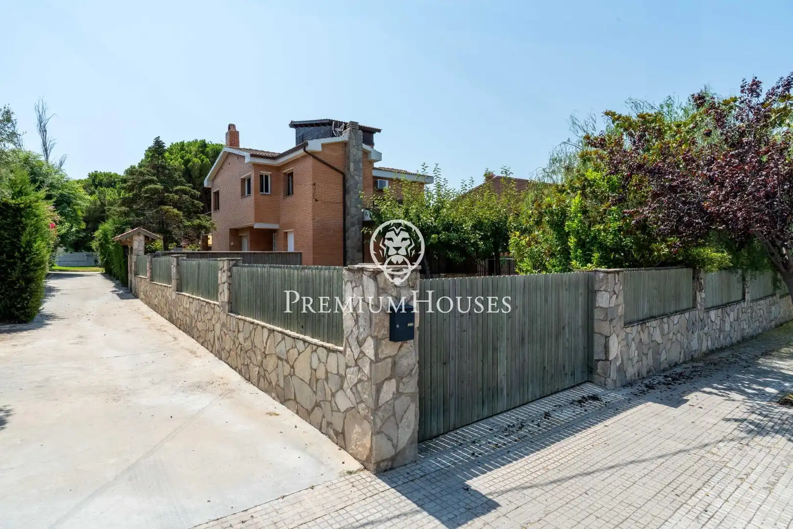 Vista exterior de Casa o chalet en venta en Cambrils con Aire acondicionado, Calefacción y Jardín privado