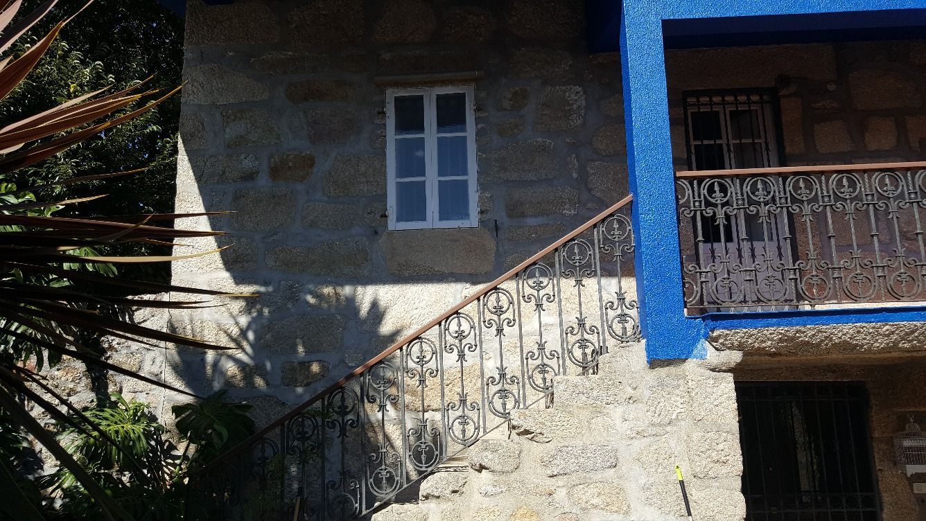 Vista exterior de Finca rústica en venda en Nigrán amb Jardí privat, Parquet i Piscina