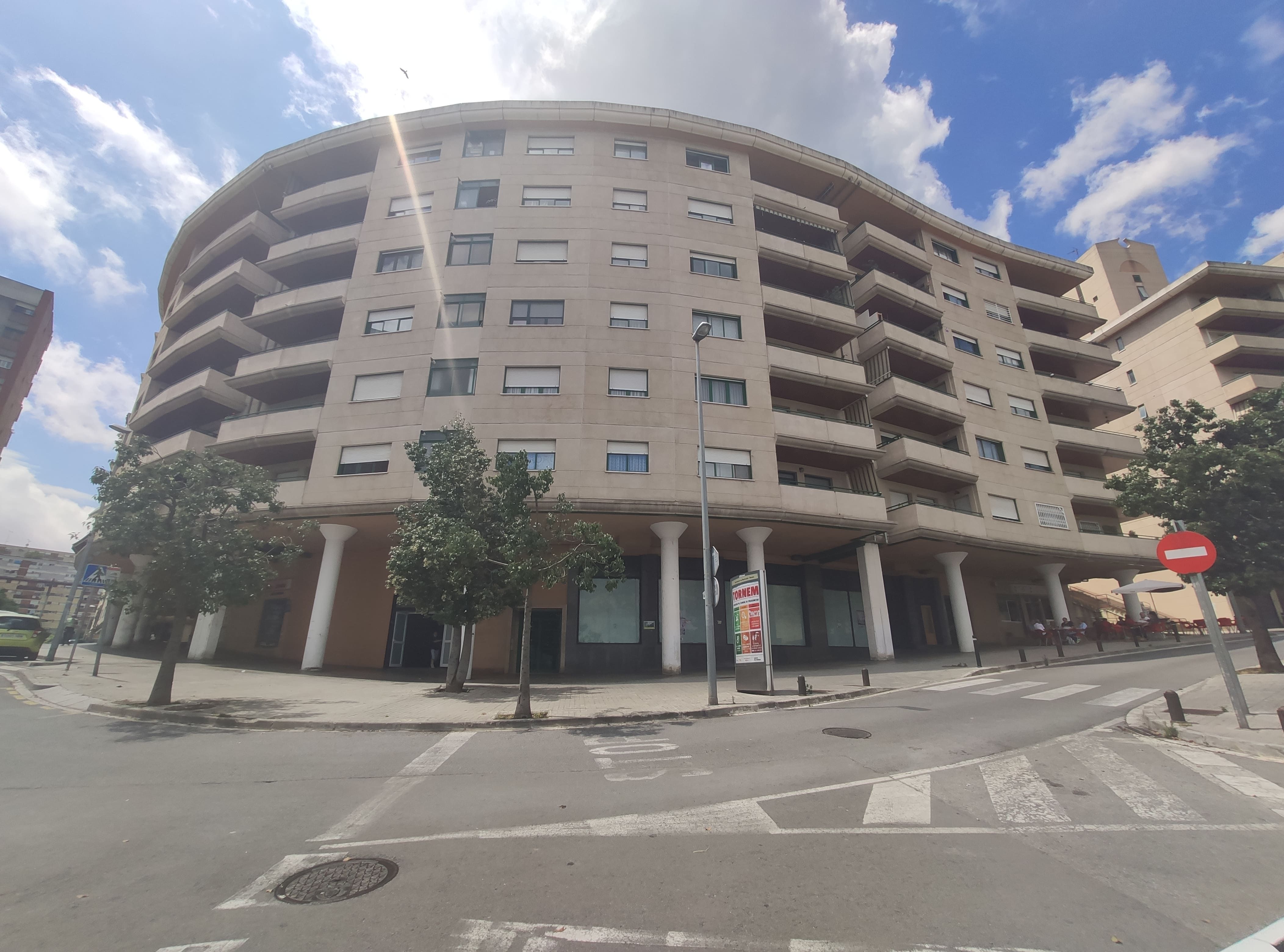 Exterior view of Premises for sale in Montcada i Reixac