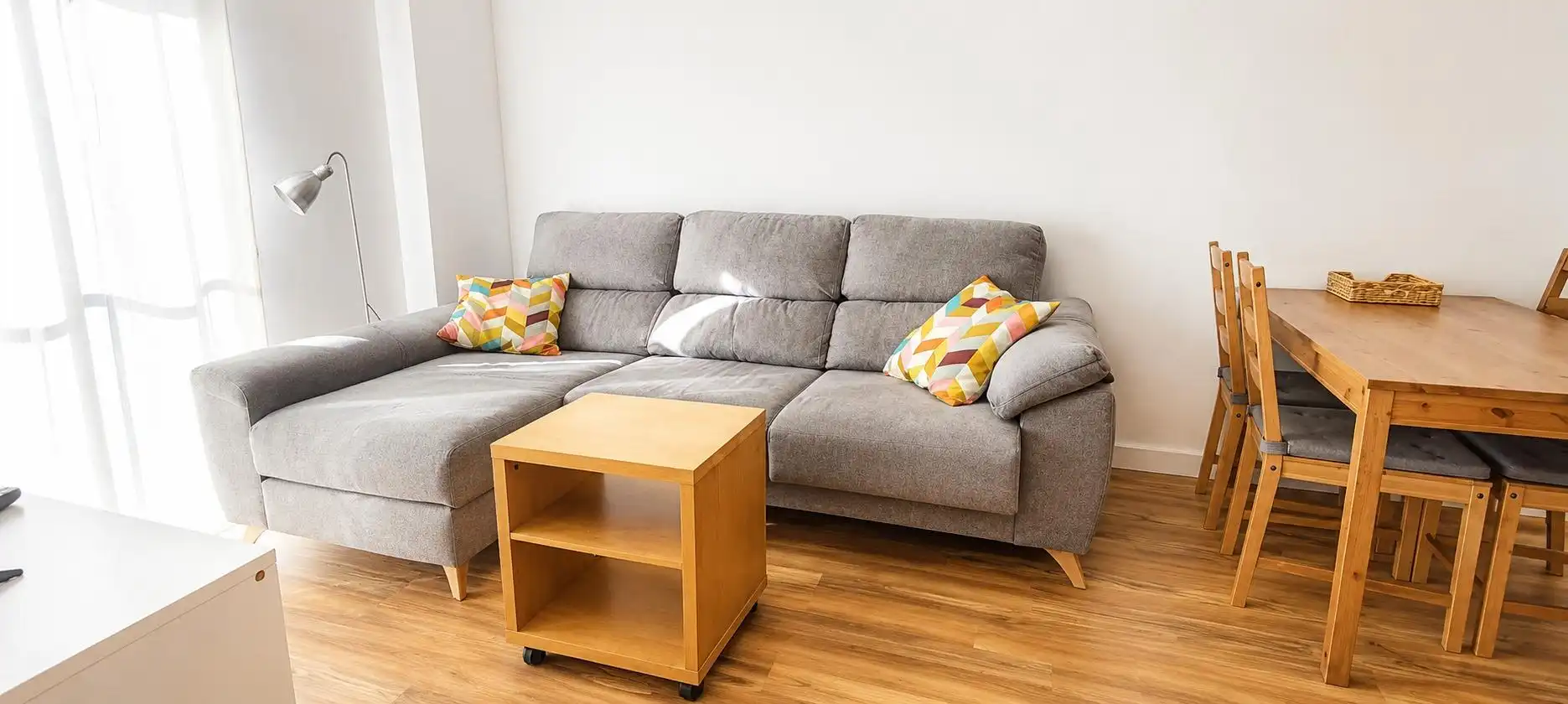Wohnzimmer von Wohnungen zur Miete in Badajoz mit Klimaanlage, Heizung und Terrasse