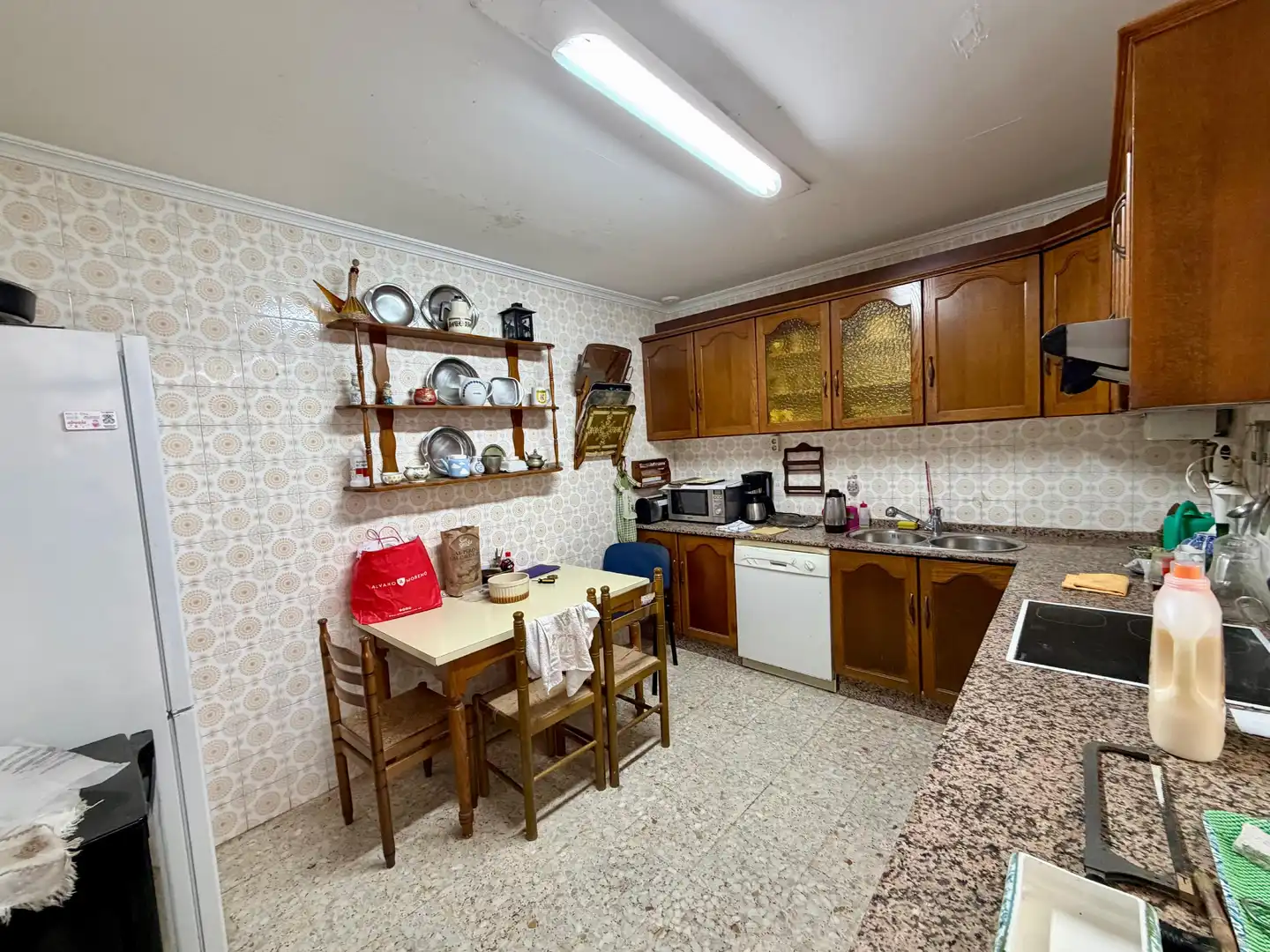 Kitchen of Detached homes for sale in Cádiz  with Air Conditioner and Terrace