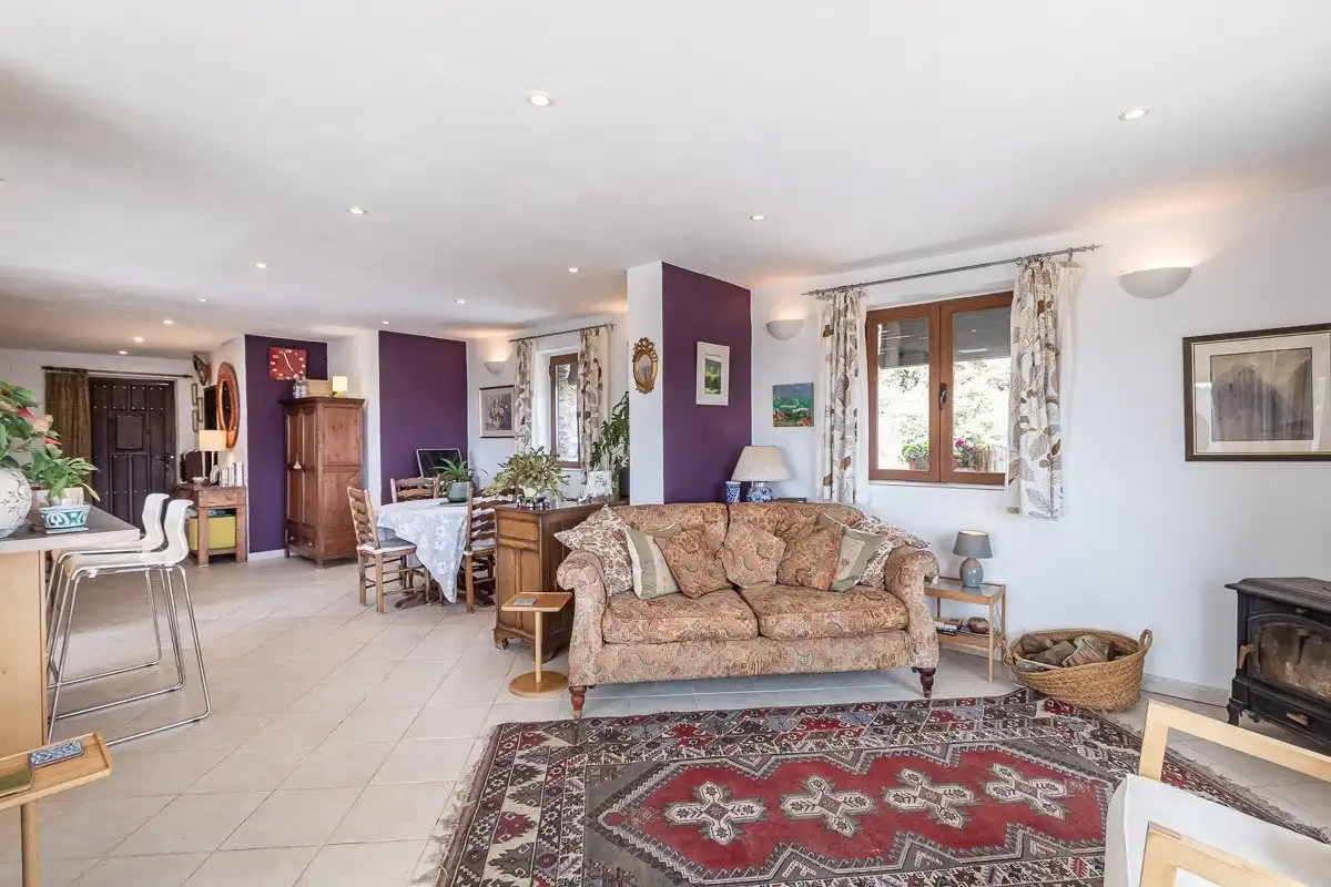 Sala d'estar de Casa o xalet en venda en Pórtugos amb Calefacció, Jardí privat i Terrassa