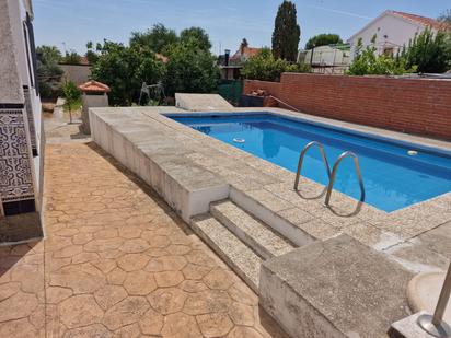 Piscina de Casa o xalet en venda en Borox amb Piscina