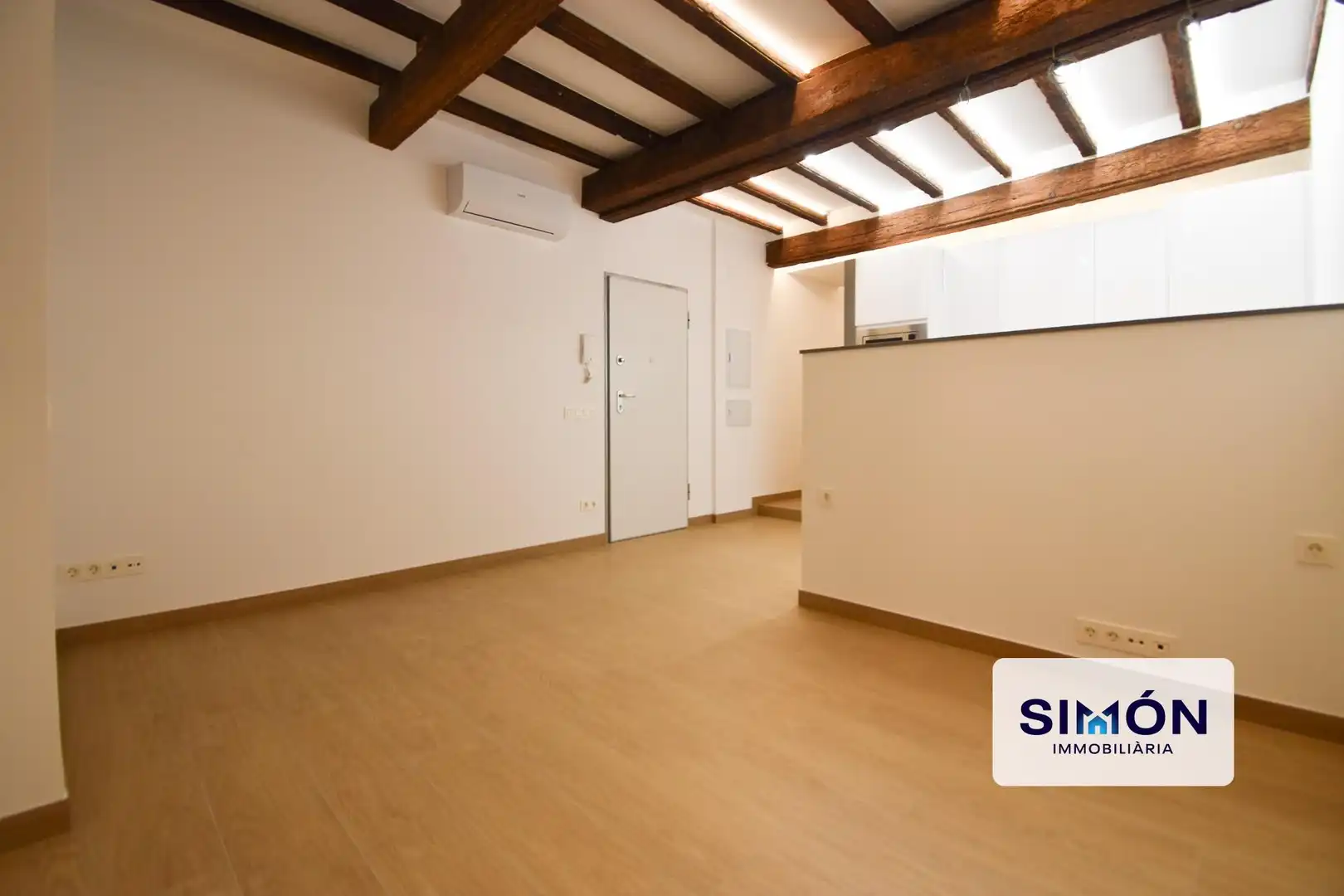 Wohnzimmer von Wohnung zum Verkauf in Berga mit Heizung