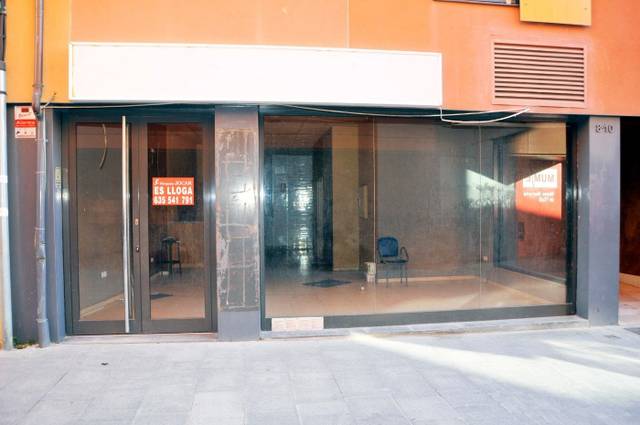 Local comercial en Alquiler en La Jonquera