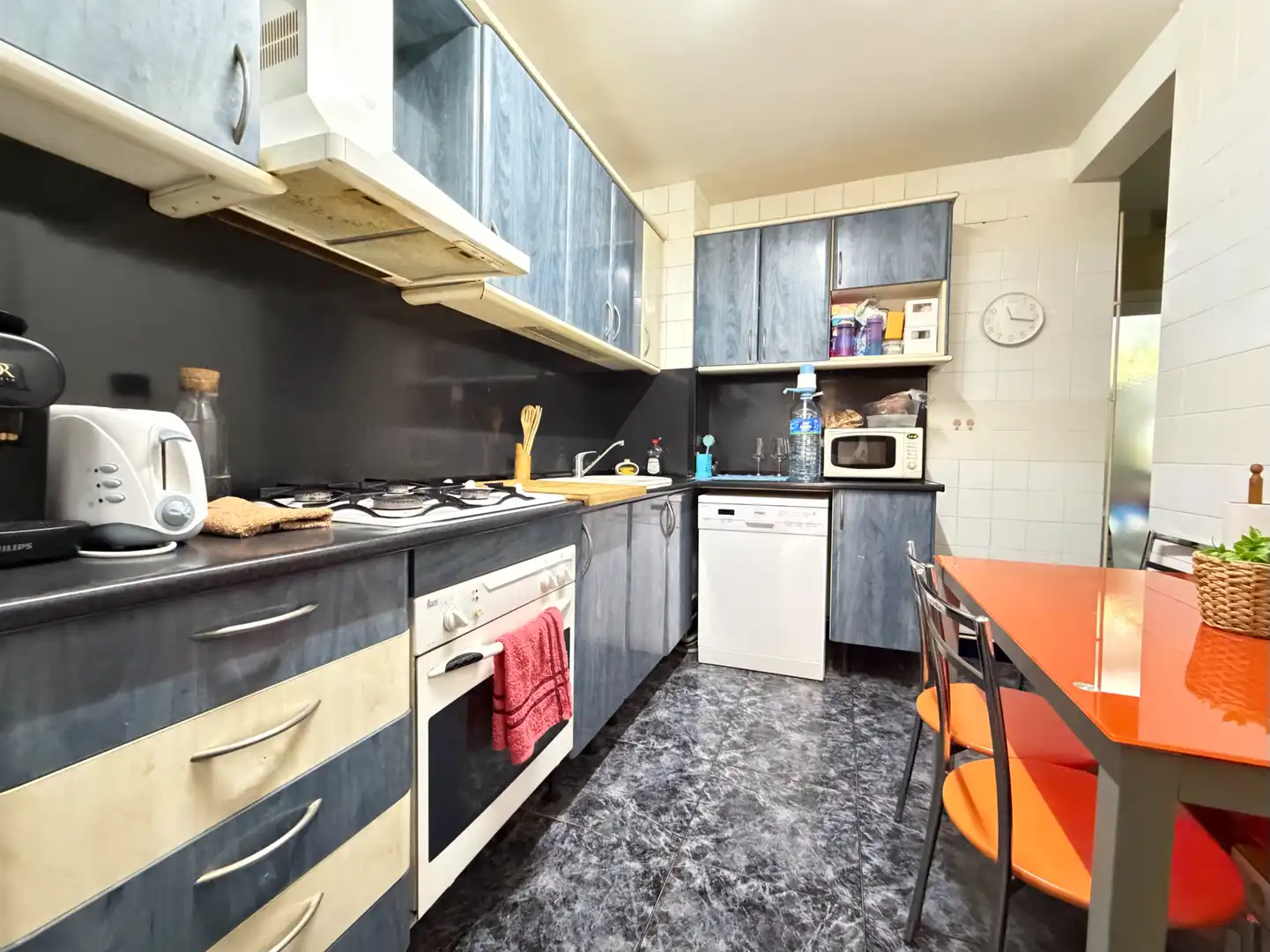 Cocina de Piso en venta en Santa Margarida I Els Monjos con Calefacción, Terraza y Amueblado
