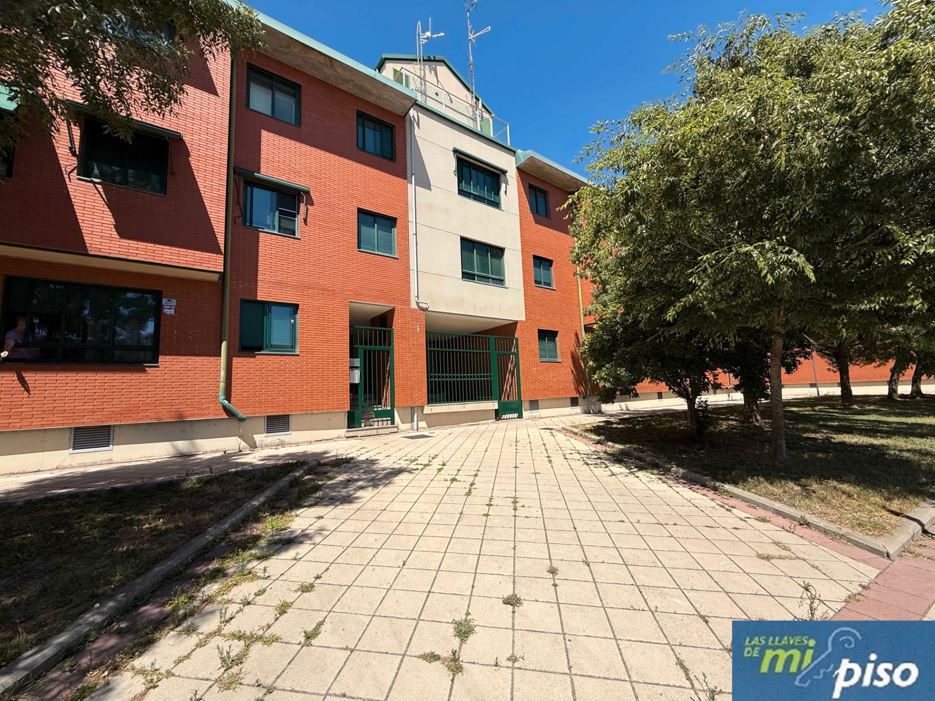 Vista exterior de Pis en venda en Valladolid Capital amb Calefacció, Parquet i Terrassa