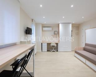 Sala d'estar de Apartament de lloguer en  Valencia Capital amb Aire condicionat