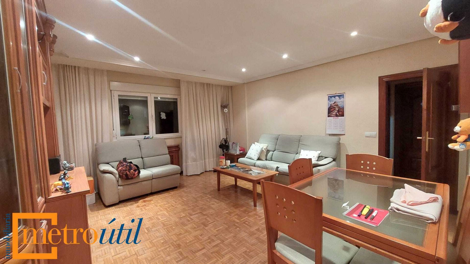 Sala d'estar de Pis en venda en Salamanca Capital amb Calefacció, Parquet i Balcó