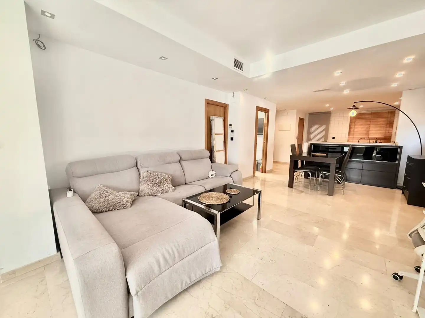 Wohnung zur Miete in El Campello, Alicante