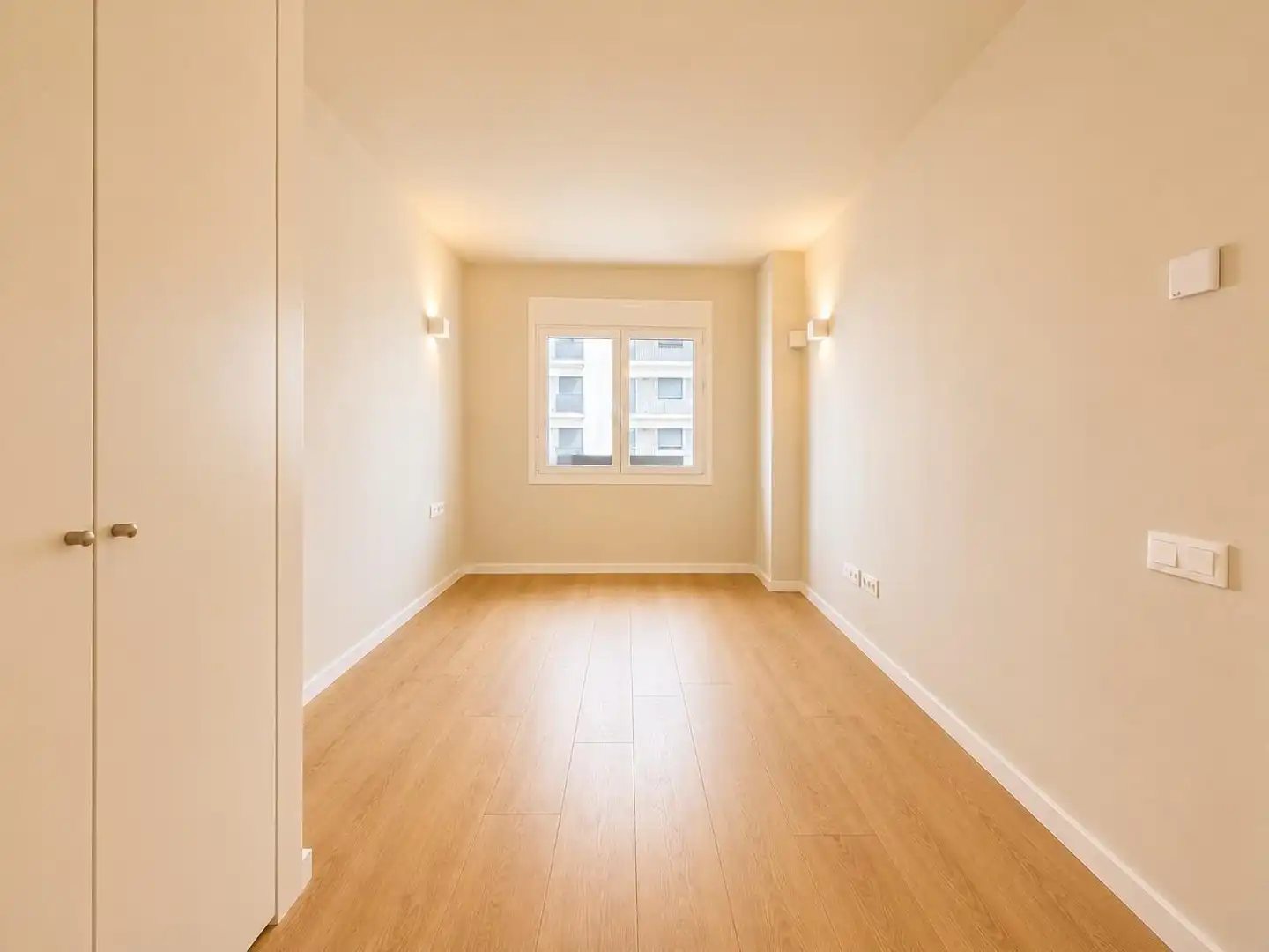 Wohnung zur Miete in Terrassa mit Heizung, Parkett und Terrasse