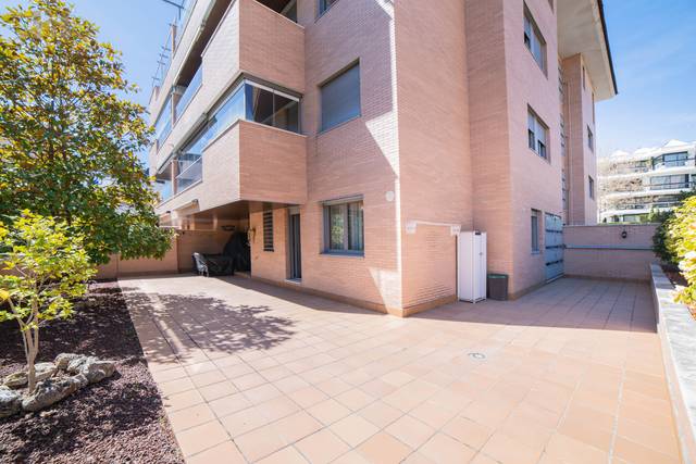 Piso en Venta en Calle Junta de Castilla y Leon, 8R en Valdepastores - Las Encinas