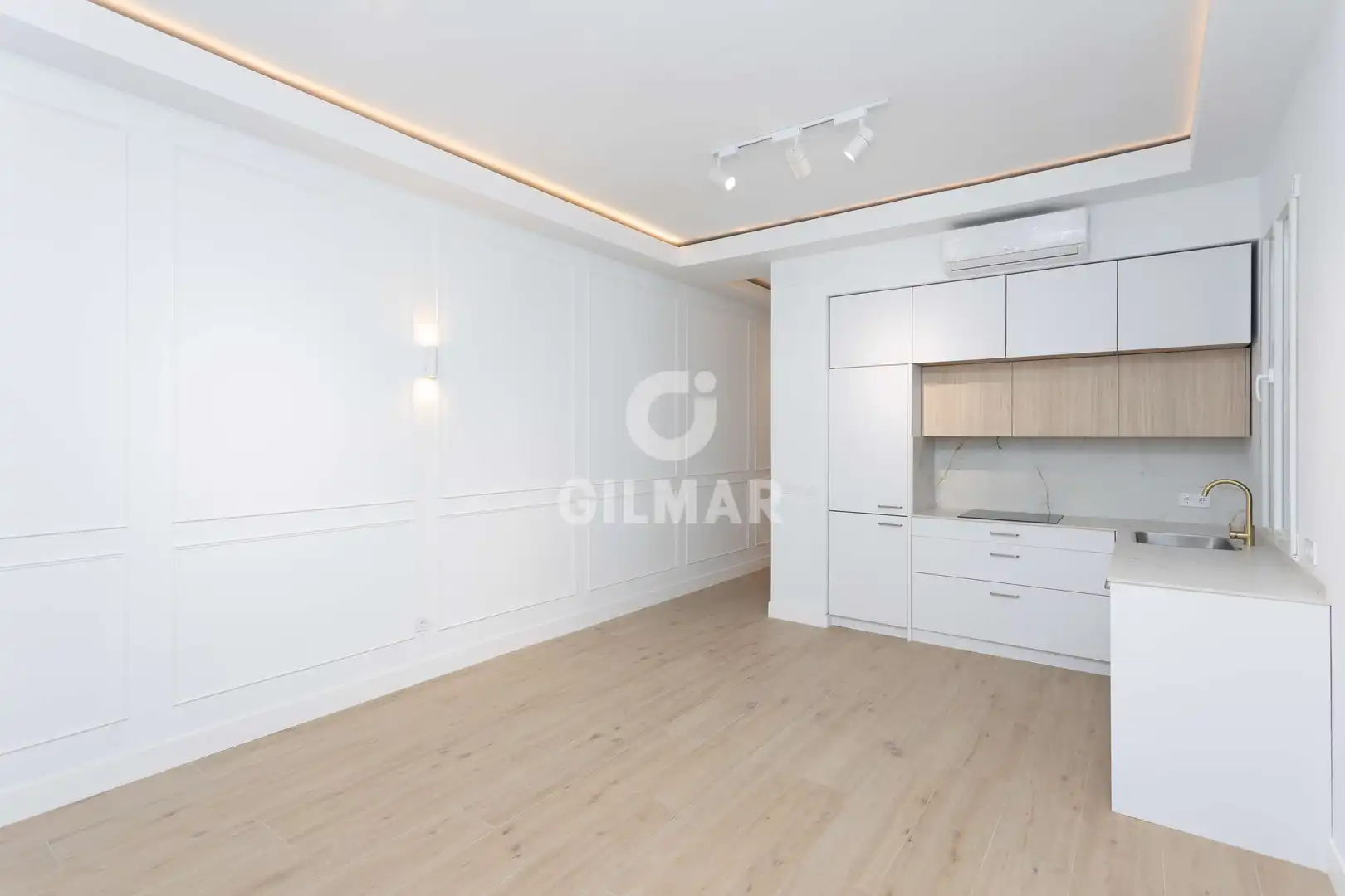 Schlafzimmer von Wohnung zum Verkauf in  Madrid Capital mit Heizung