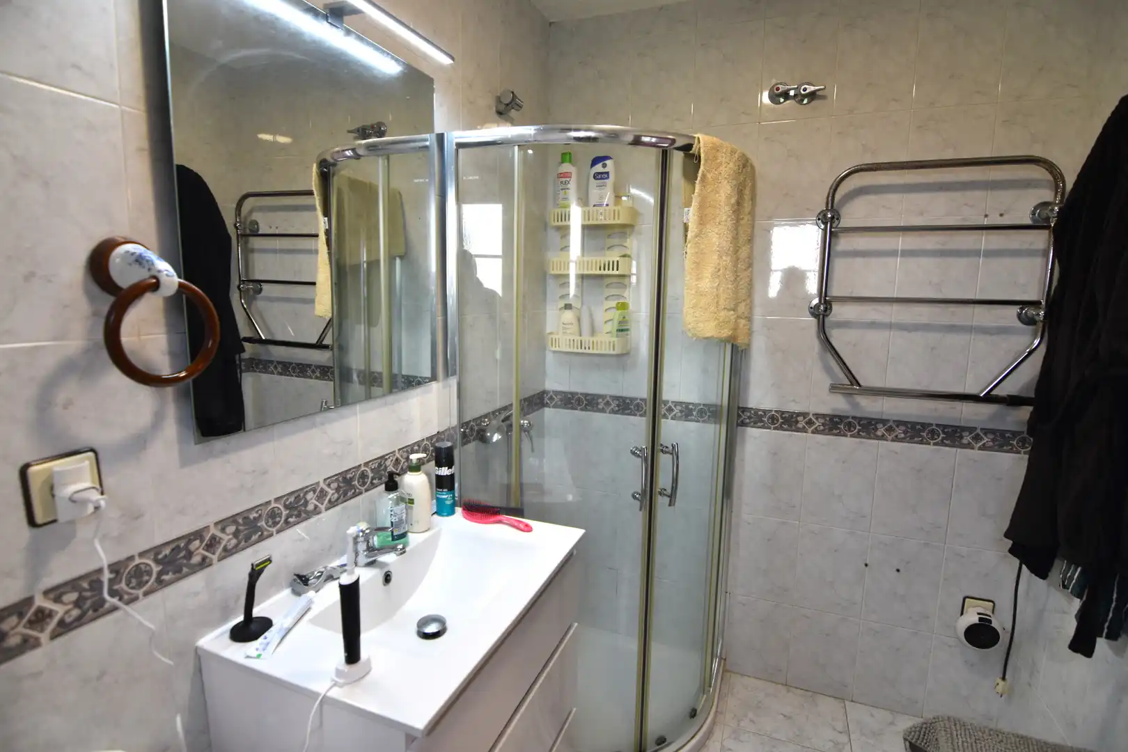Baño de Casa o chalet en venta en Pontedeume con Calefacción, Jardín privado y Parquet
