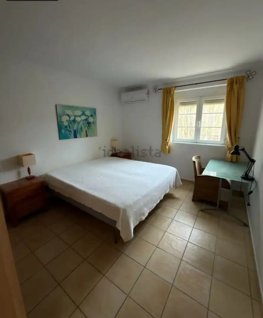 Habitación de Apartamento de alquiler en L'Alfàs del Pi con Aire acondicionado, Calefacción y Terraza