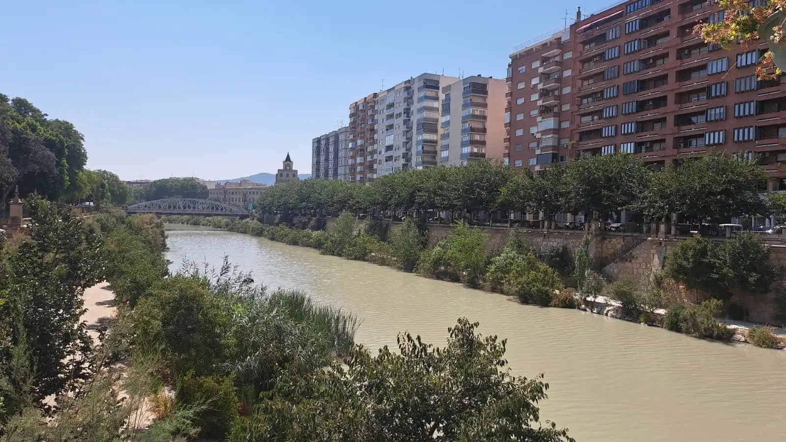 Vista exterior de Pis en venda en Murcia amb Aire condicionat