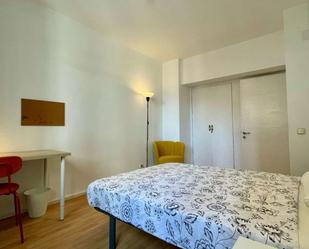 Bedroom of Flat to share in  Madrid Capital  with Terrace