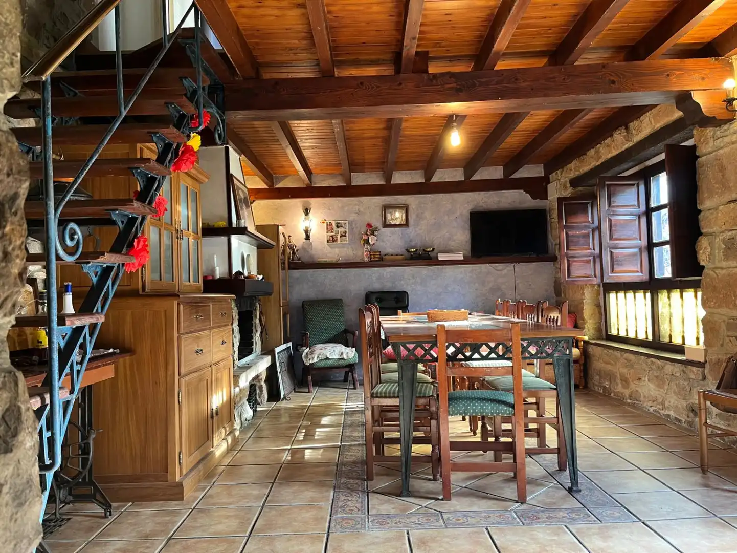 Comedor de Casa o chalet en venta en Cieza (Cantabria) con Jardín privado, Parquet y Balcón