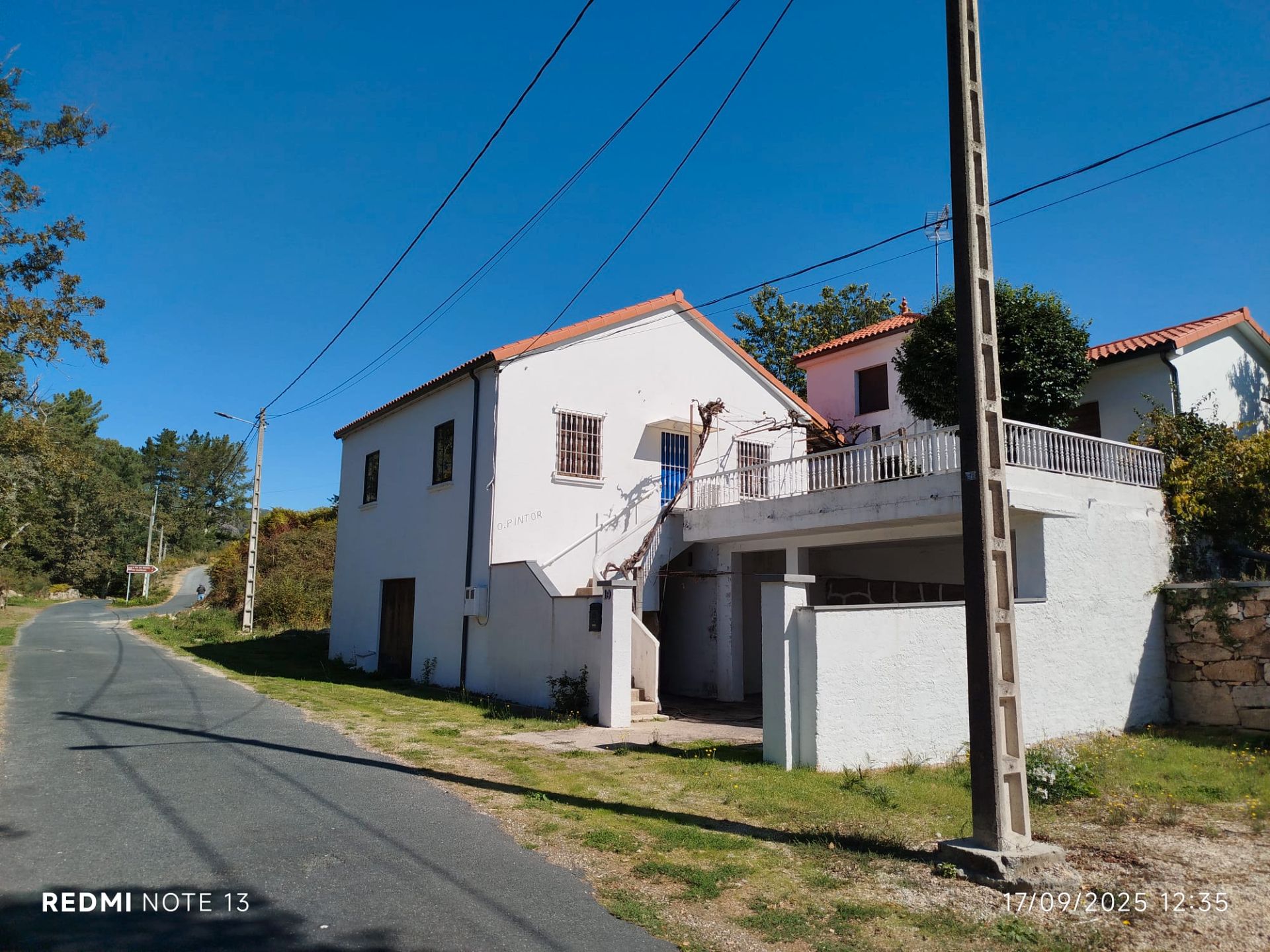 Exterior view of House or chalet for sale in Entrimo  with Furnished, Oven and Washing machine