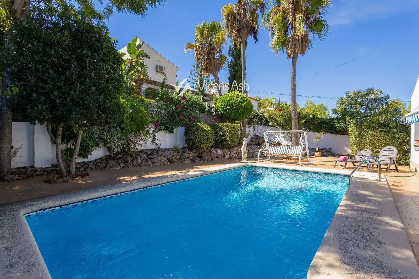 Vista exterior de Casa o chalet en venta en Cap Martí - El Tossalet - Pinomar