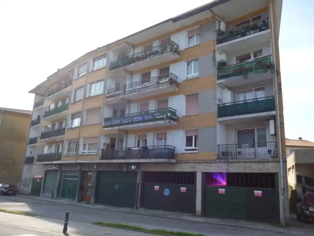 Local comercial en venda a Areatza, imagen 2
