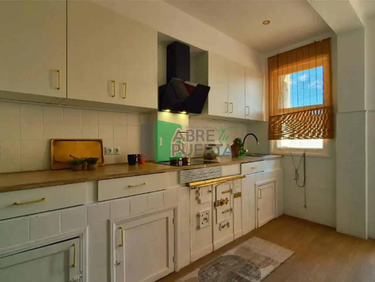 Kitchen of Apartments for rent in Ourense Capital   with Heating, Parquet flooring and Terrace