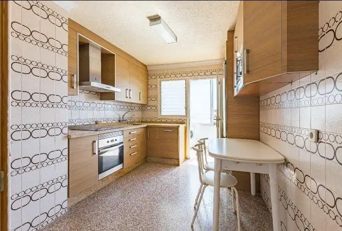 Cocina de Apartamento en venta en Torrevieja con Terraza y Amueblado