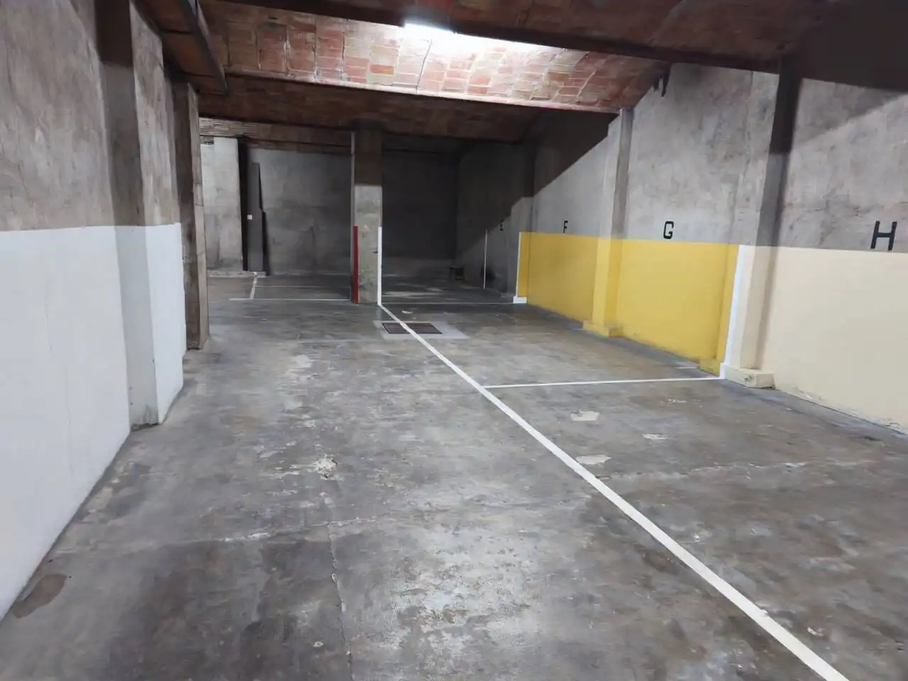 Parking of Garage for rent in Eixample Nord